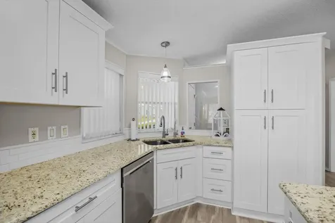 8032 Meadowlark Lane Port Saint Lucie FL 34952