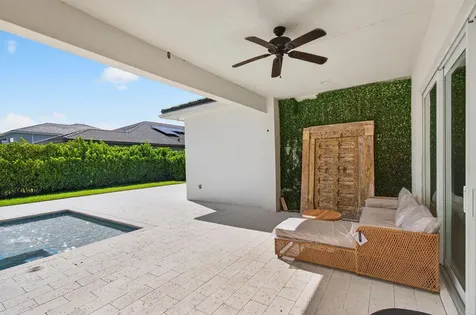 19886 Meadowside Lane Boca Raton FL 33498
