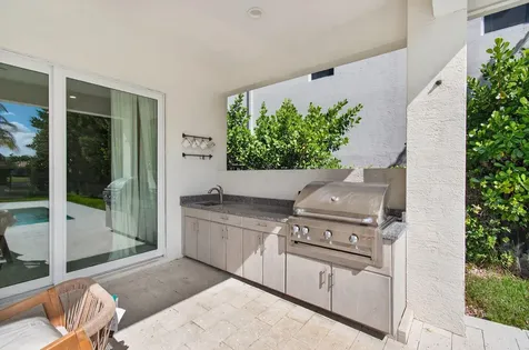 19886 Meadowside Lane Boca Raton FL 33498