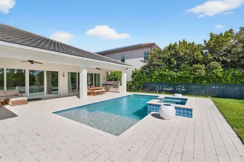 19886 Meadowside Lane Boca Raton FL 33498