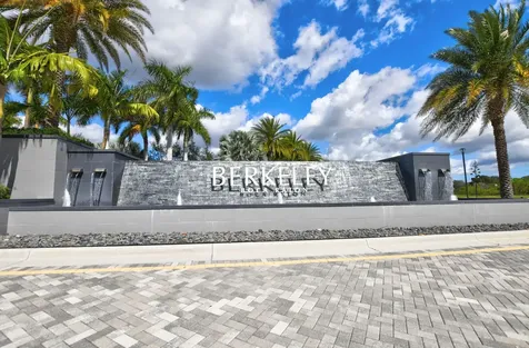 19886 Meadowside Lane Boca Raton FL 33498