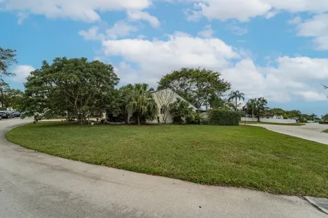 8208 Scenic Turn Boca Raton FL 33433