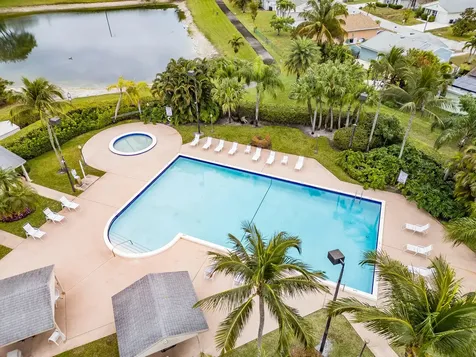 8208 Scenic Turn Boca Raton FL 33433
