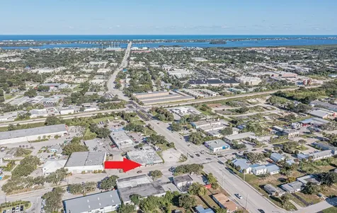 1642 Old Dixie Highway Vero Beach FL 32960