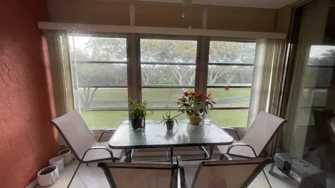 6935 Huntington Lane Delray Beach FL 33446