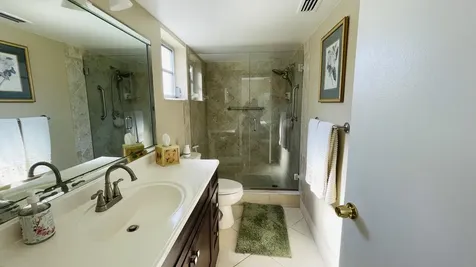 6935 Huntington Lane Delray Beach FL 33446