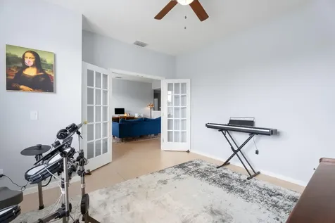 5835 Nw Drill Court Port Saint Lucie FL 34986