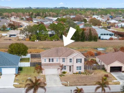 5835 Nw Drill Court Port Saint Lucie FL 34986