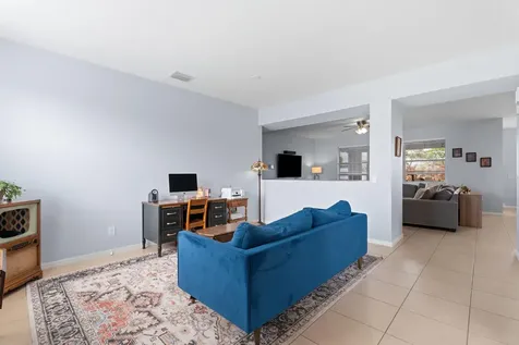 5835 Nw Drill Court Port Saint Lucie FL 34986