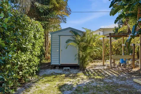 5186 Se Harrold Terrace Stuart FL 34997