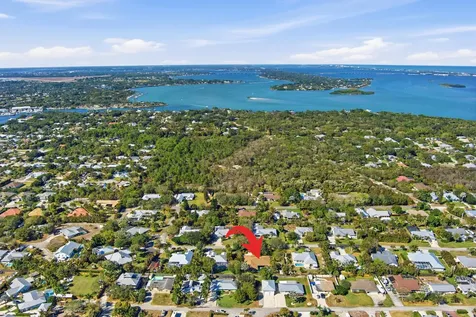 5186 Se Harrold Terrace Stuart FL 34997