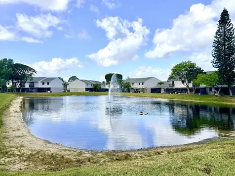 2305 Seaside Drive Greenacres FL 33463