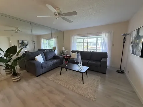 7505 Nw 5th Court Margate FL 33063