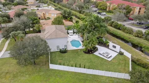 6298 Sand Hills Circle Lake Worth FL 33463