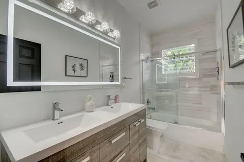 6298 Sand Hills Circle Lake Worth FL 33463
