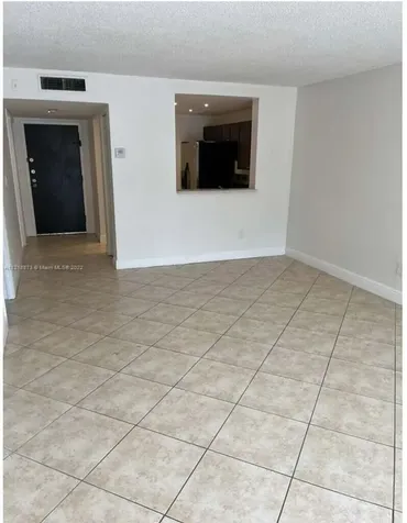 484 Nw 165th Street Road Miami FL 33169