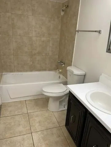 484 Nw 165th Street Road Miami FL 33169