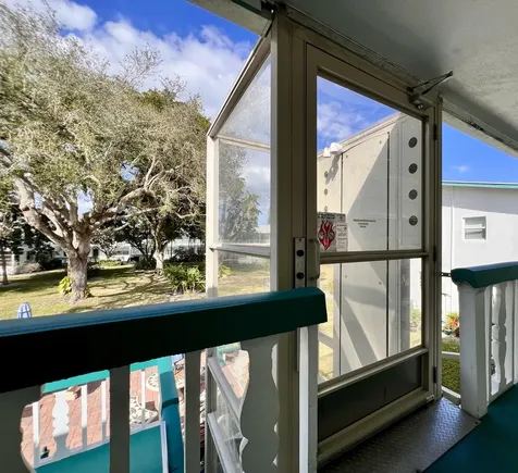 257 Sussex M West Palm Beach FL 33417