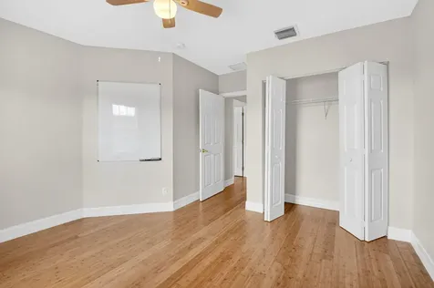 21 Largo Way Boynton Beach FL 33426