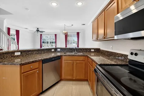 21 Largo Way Boynton Beach FL 33426