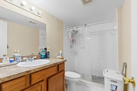 475 Se 8th Street Deerfield Beach FL 33441