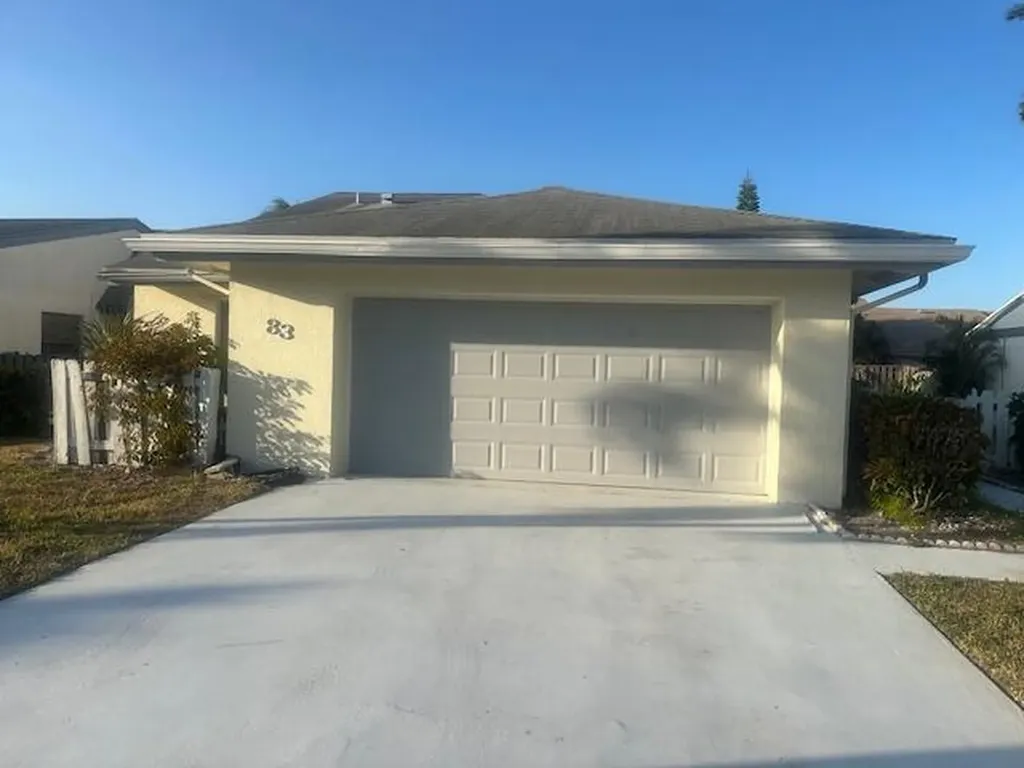 83 Baytree Circle Boynton Beach FL 33436