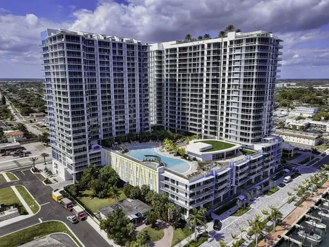 220 Lake Shore Drive Lake Park FL 33403