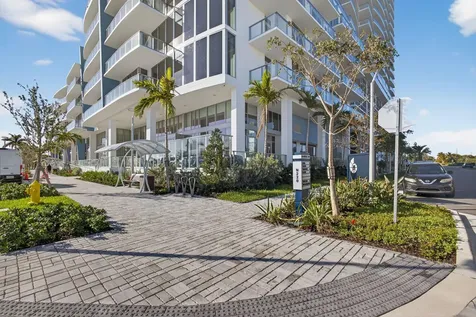 220 Lake Shore Drive Lake Park FL 33403