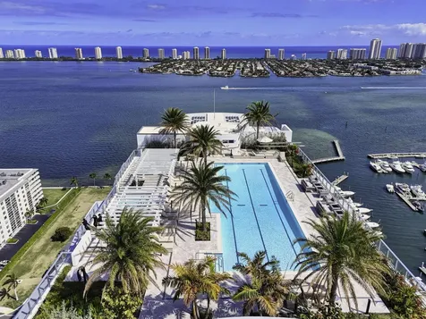 220 Lake Shore Drive Lake Park FL 33403
