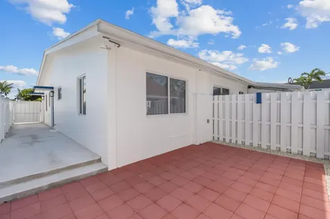 1539-1541 NE 15th Avenue Fort Lauderdale FL 33304