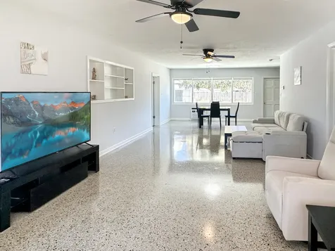 1612 S 28th Street Fort Pierce FL 34947