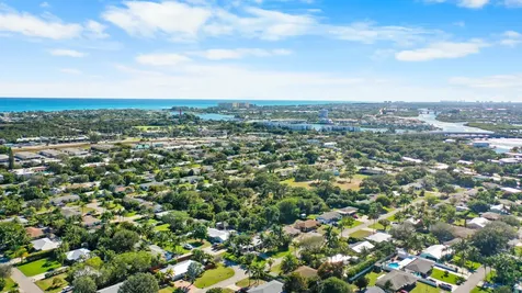 1605 Treemont Avenue Jupiter FL 33469