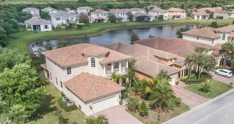 2065 Albany Terrace Vero Beach FL 32968