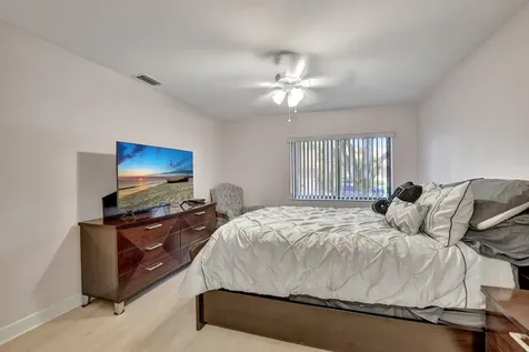 8046 Summerview Terrace Boca Raton FL 33496