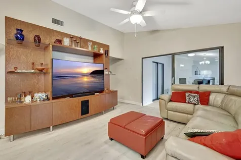 8046 Summerview Terrace Boca Raton FL 33496