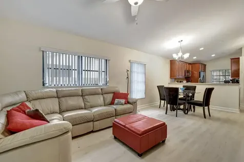 8046 Summerview Terrace Boca Raton FL 33496