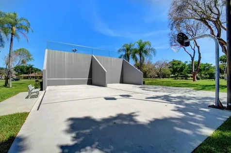 8046 Summerview Terrace Boca Raton FL 33496