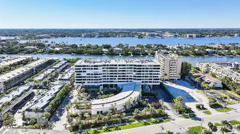 3589 S Ocean Boulevard South Palm Beach FL 33480