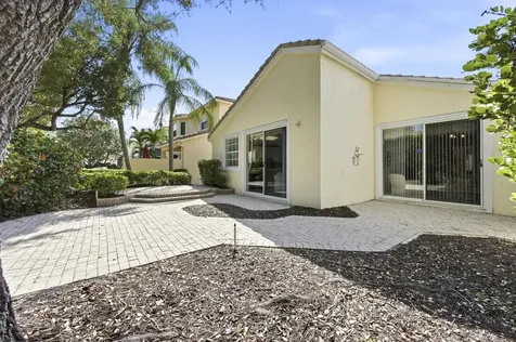 7954 Rockport Circle Lake Worth FL 33467