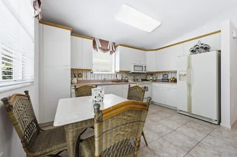 7954 Rockport Circle Lake Worth FL 33467