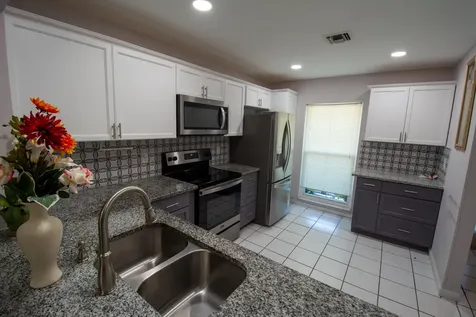 325 Colony Lane Fort Pierce FL 34982
