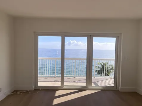 1069 Hillsboro Mile Hillsboro Beach FL 33062