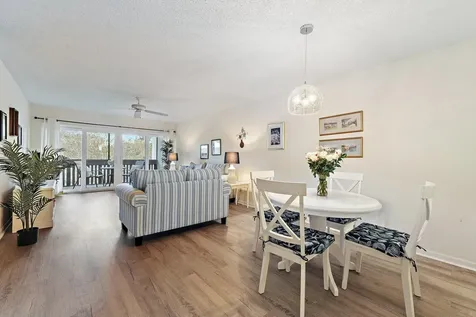 175 Se Saint Lucie Boulevard Stuart FL 34996
