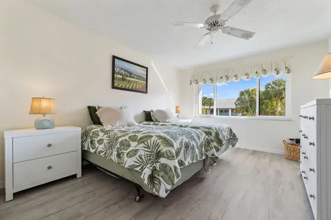 175 Se Saint Lucie Boulevard Stuart FL 34996