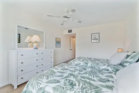175 Se Saint Lucie Boulevard Stuart FL 34996
