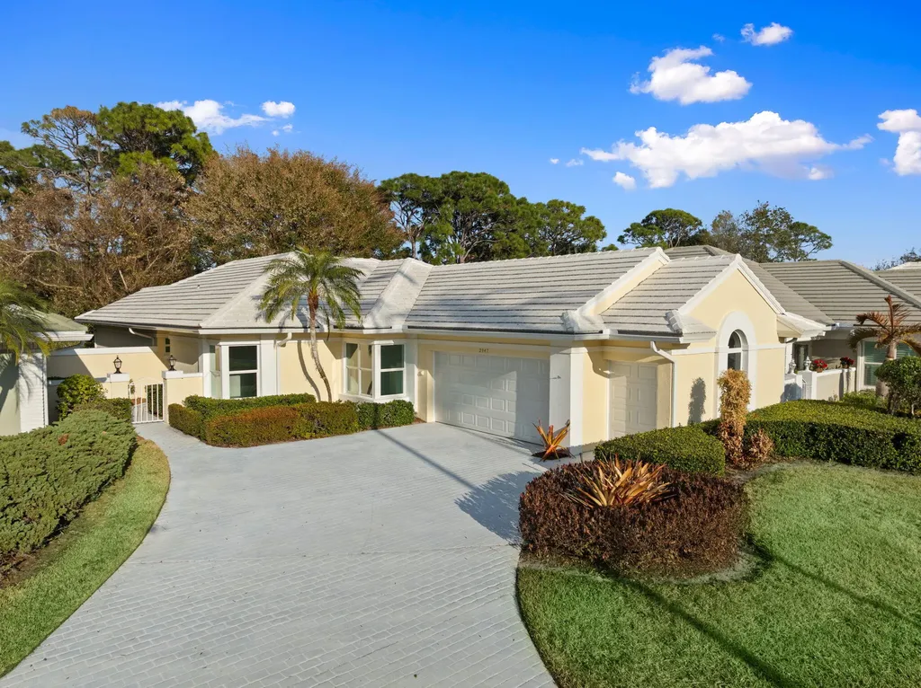 2347 Sw Brookwood Lane Palm City FL 34990
