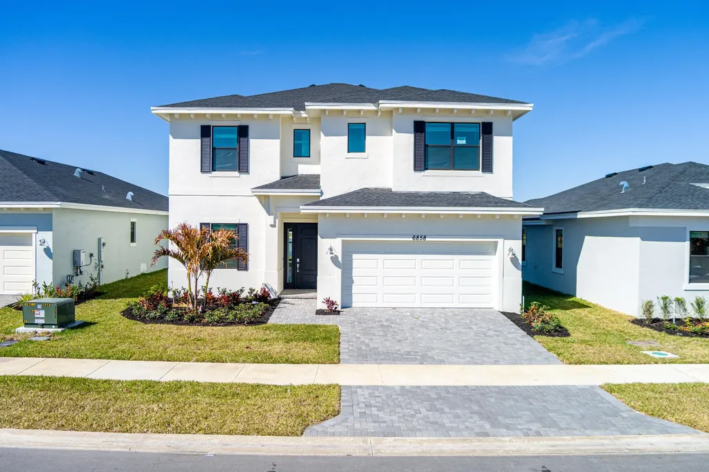 6858 Nw Kestrel Lane Port Saint Lucie FL 34987