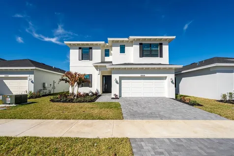 6858 Nw Kestrel Lane Port Saint Lucie FL 34987