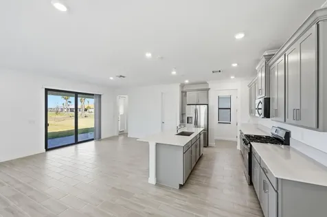 6858 Nw Kestrel Lane Port Saint Lucie FL 34987