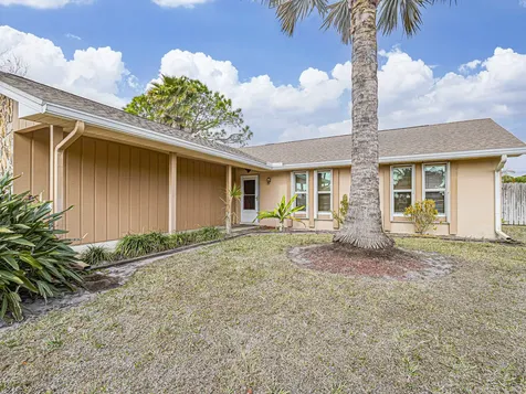 5503 Eagle Drive Fort Pierce FL 34951